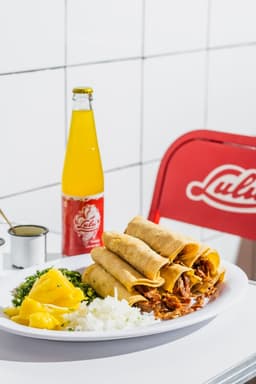 Quesadillas y flautas